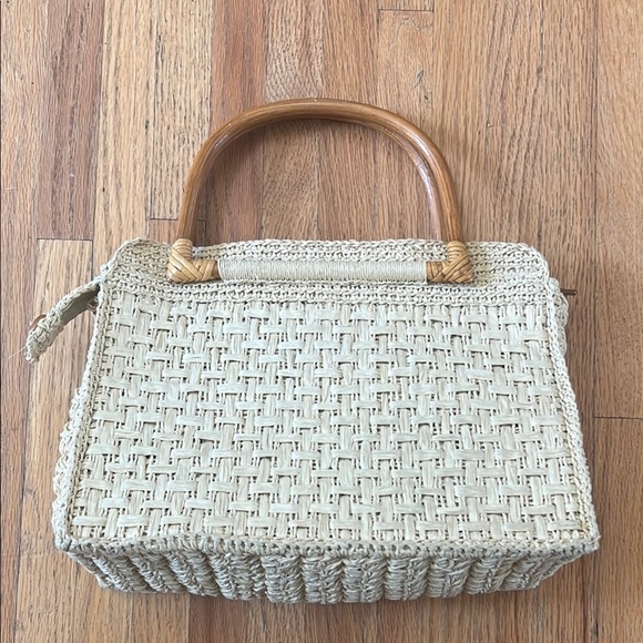 Fossil Vintage Cream and Pink Floral Satchel - Picture 4 of 5